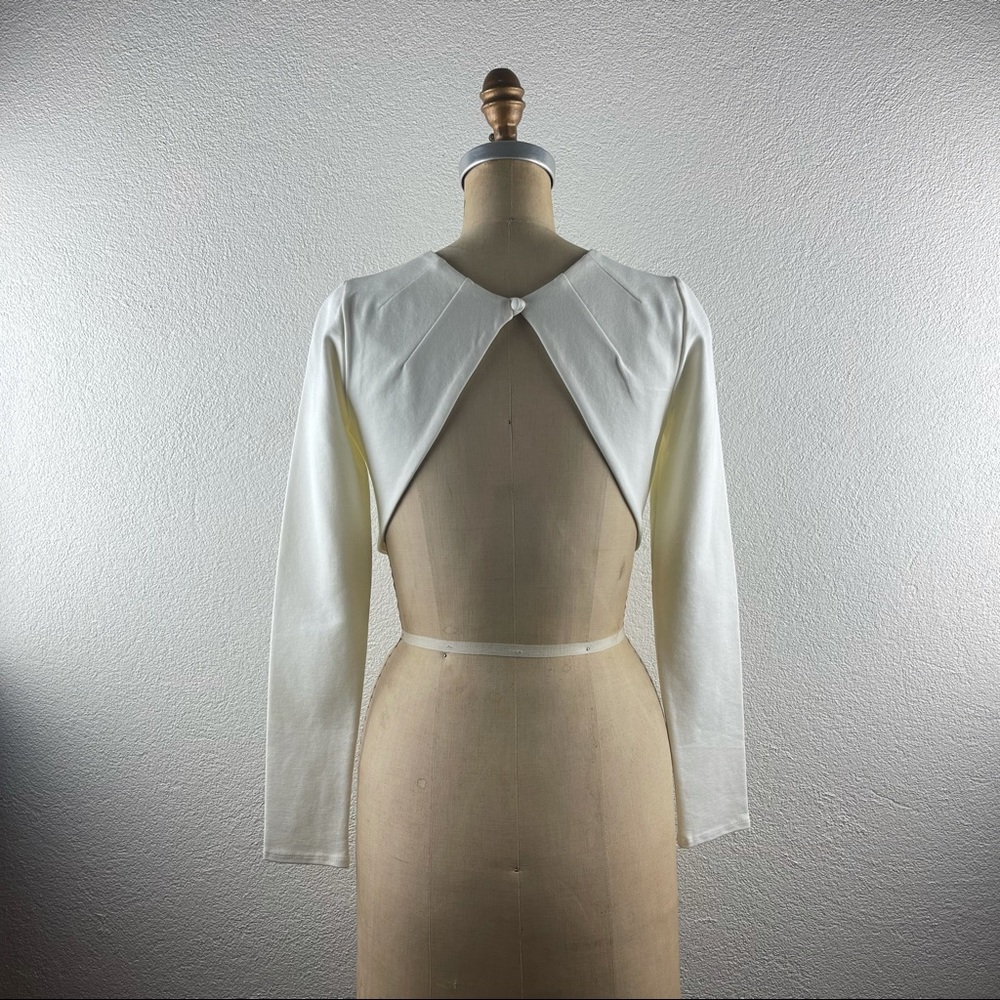 Nasty Gal l S Tailored Minimalist Modern Long Sleeve Cut-Away Open Back Crop Top